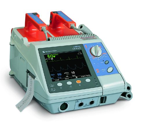 Nihon Kohden TEC-5521 Defibrilatör Cihazı